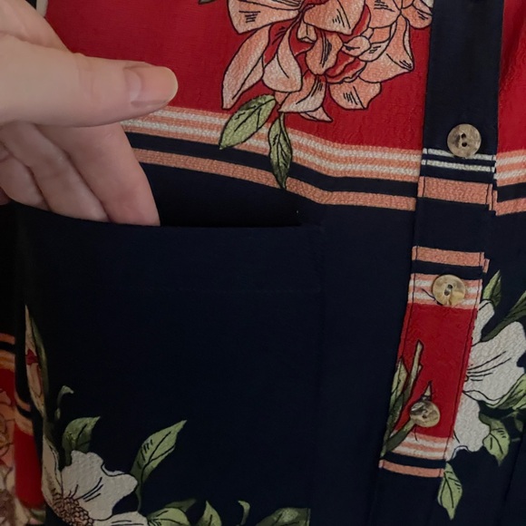 Anthropologie Fig and Flower long Tunic blouse floral size medium front pockets - Picture 4 of 16